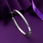 Versage 14 Ayar Beyaz Altın Kelepçe Bilezik - Görsel 4