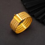 Versage Saç Örgülü Altın Kelepçe Bilezik - Görsel 5