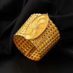Modern Tasarım Midye Burmalı Kilitli Altın Bilezik - Görsel 5