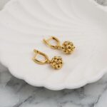 Dorika Yumağı Sallantılı 14 Ayar Altın Küpe - Görsel 4